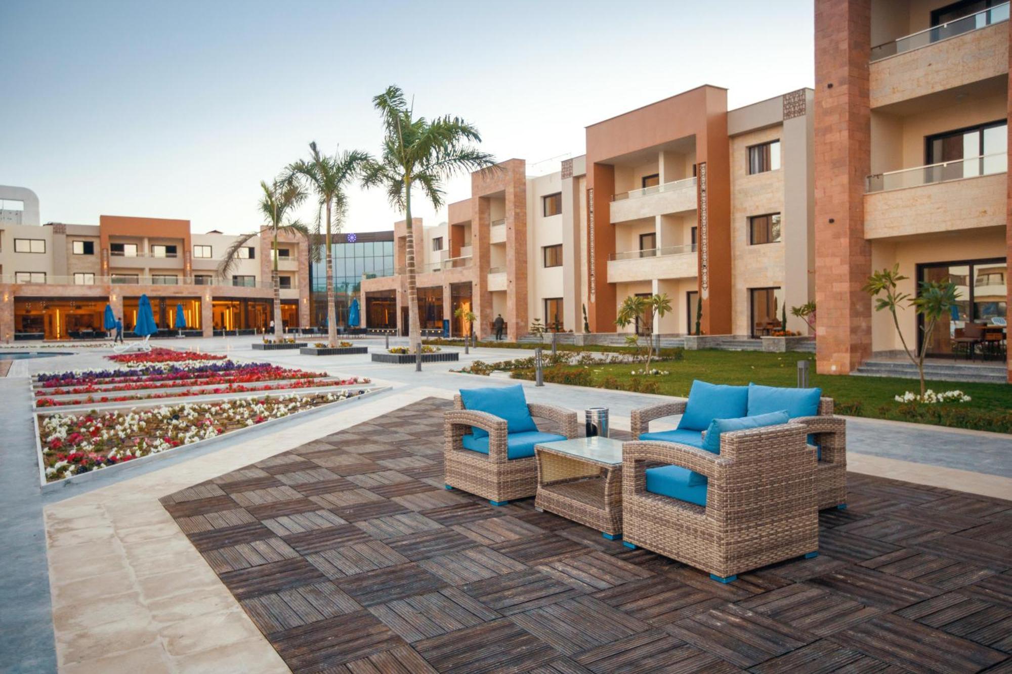 Helnan Hotel - Port Fouad พอร์ตซาอิด ภายนอก รูปภาพ
